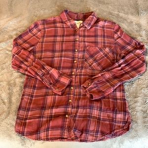 Women’s flannel! Size medium!